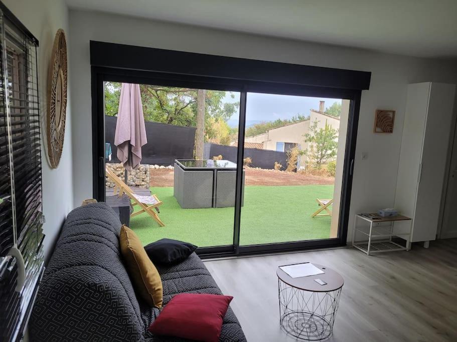 Appartement Tout Equipe En Rez-De-Jardin Entre Gard Et Ardeche Saint-Julien-de-Peyrolas 외부 사진